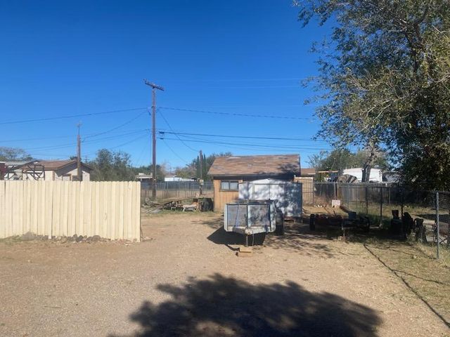 3765 E Northfield Avenue, Kingman, AZ 86409
