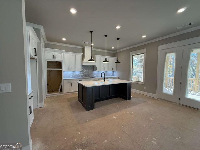 6075 FAIRWAY PARK Lane, Jefferson, GA 30549