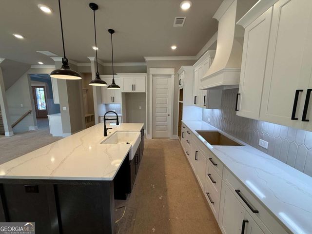 6075 FAIRWAY PARK Lane, Jefferson, GA 30549