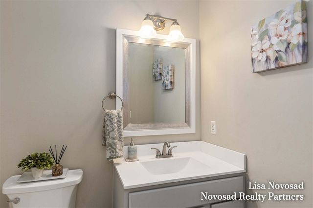 5390 Londonderry Drive, Kentwood, MI 49508