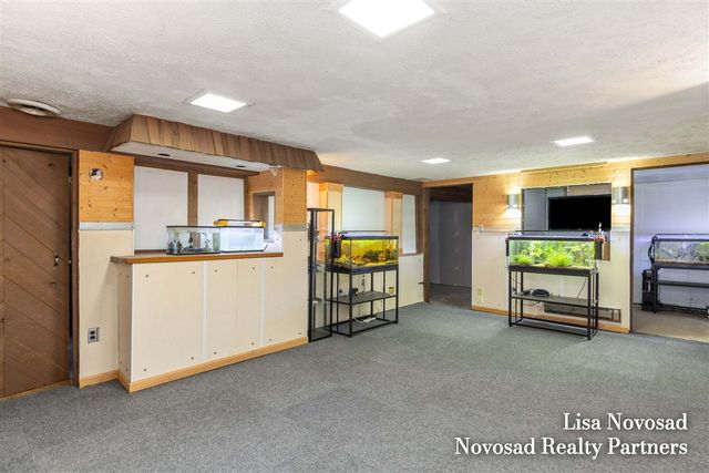 5390 Londonderry Drive, Kentwood, MI 49508