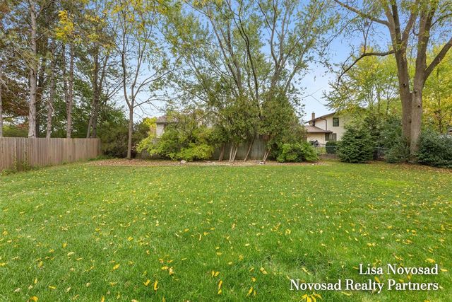 5390 Londonderry Drive, Kentwood, MI 49508
