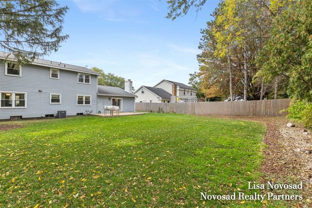 5390 Londonderry Drive, Kentwood, MI 49508