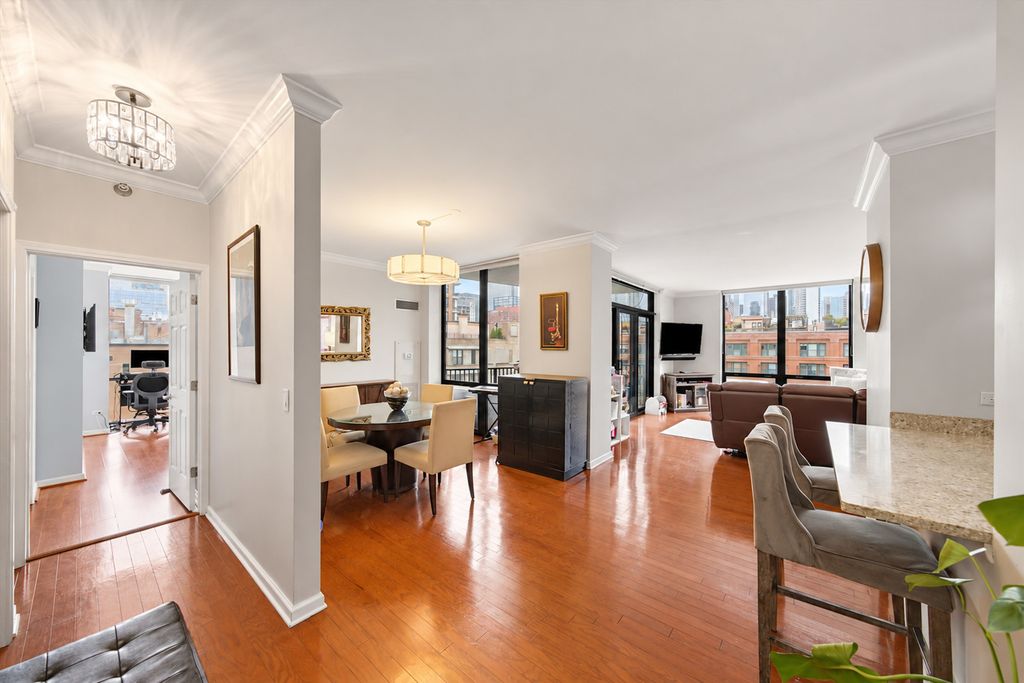 435 W Erie Street 801, Chicago, IL 60654 — photo 2