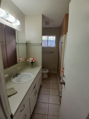 2905 Jones RD, Sunset Valley, TX 78745