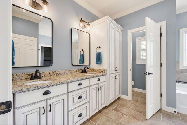 4068 Charlton Sq, Cookeville, TN 38501