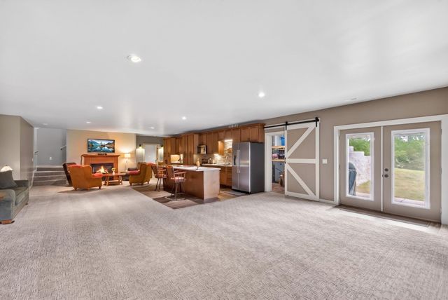 4068 Charlton Sq, Cookeville, TN 38501