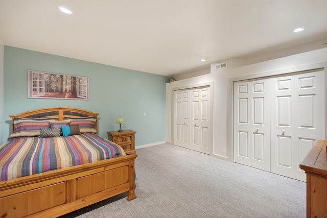 4068 Charlton Sq, Cookeville, TN 38501