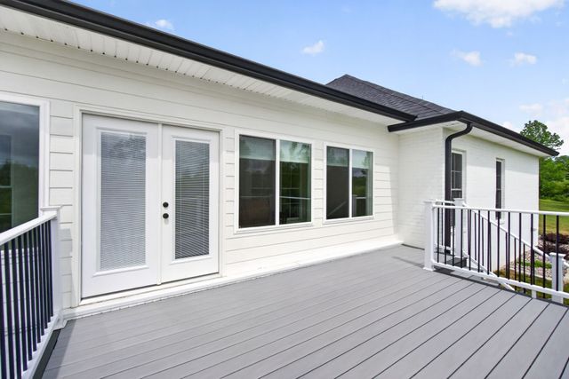 4068 Charlton Sq, Cookeville, TN 38501