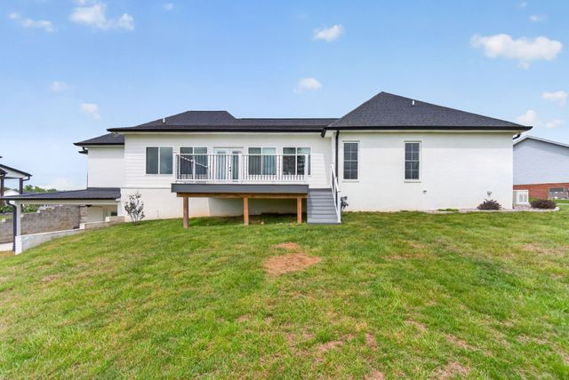4068 Charlton Sq, Cookeville, TN 38501