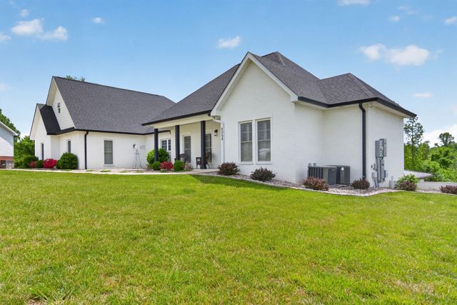 4068 Charlton Sq, Cookeville, TN 38501