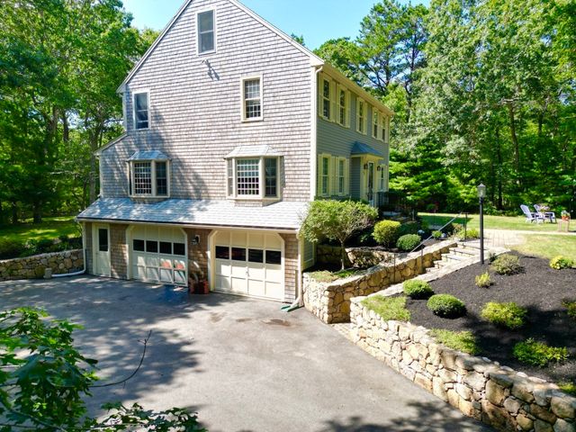 85 Andrews Way, Plymouth, MA 02360