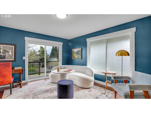 17920 MEADOWLARK Ln, Lake Oswego, OR 97034