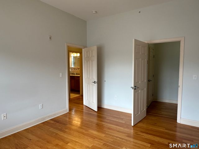2518 Whitney Avenue 5, Hamden, CT 06518