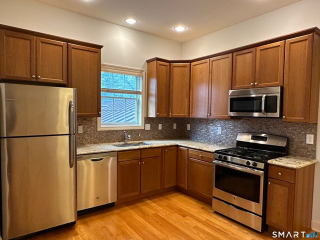 2518 Whitney Avenue 5, Hamden, CT 06518