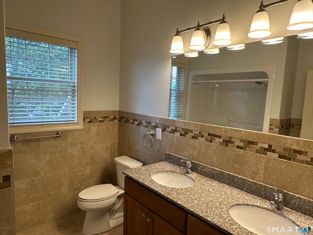 2518 Whitney Avenue 5, Hamden, CT 06518