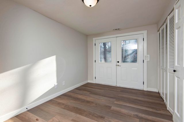 706 S 6th Street, Ozark, MO 65721