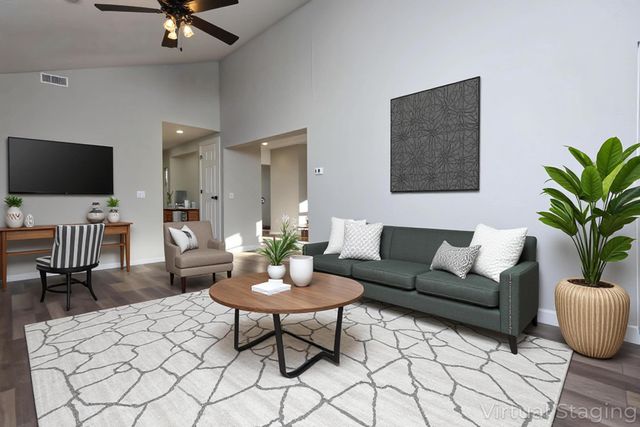 706 S 6th Street, Ozark, MO 65721