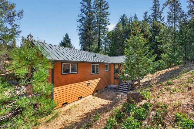 2960 Greenwood Rd, Greenwood, CA 95635