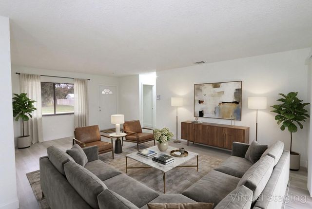 2009 SE Mary Terrace, Port St. Lucie, Port St Lucie, FL 34952