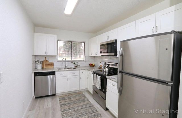 2009 SE Mary Terrace, Port St. Lucie, Port St Lucie, FL 34952