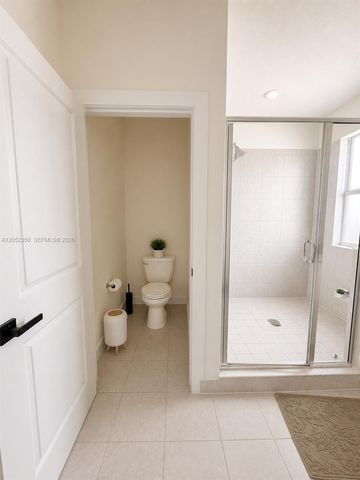 12753 SW 213th Ter, Miami, FL 33177