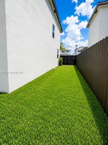 12753 SW 213th Ter, Miami, FL 33177