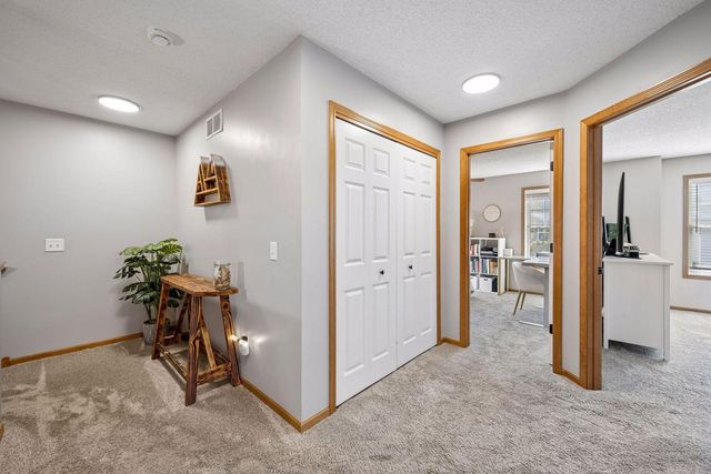 8467 Emery Parkway N 903, Champlin, MN 55316