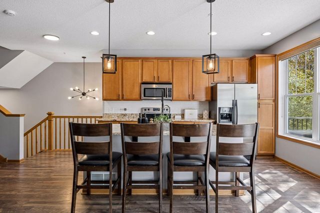 8467 Emery Parkway N 903, Champlin, MN 55316