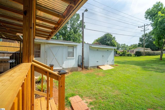 254 Fairhill Drive, Wellford, SC 29385