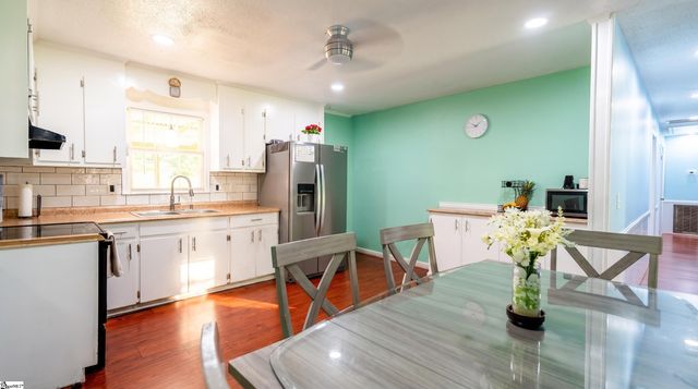 254 Fairhill Drive, Wellford, SC 29385