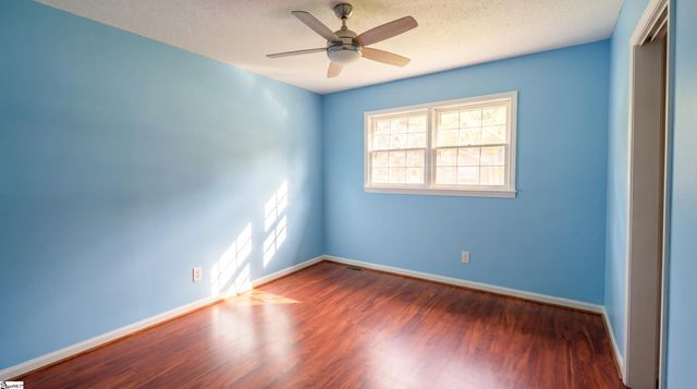 254 Fairhill Drive, Wellford, SC 29385