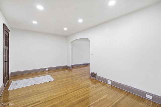 3396 W 119th Street, Cleveland, OH 44111