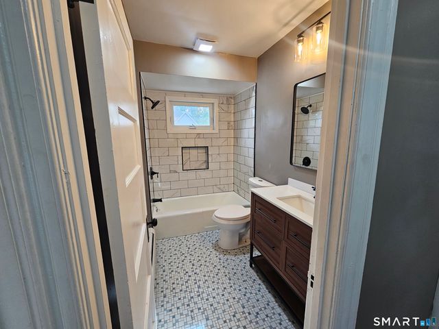 178 Elm Street, Meriden, CT 06450