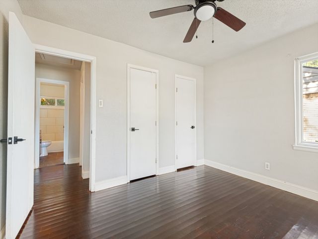 913 W Inwood Drive, Arlington, TX 76013