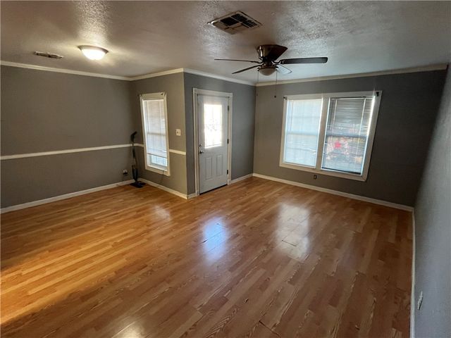 917 Ligustrum Dr, Corpus Christi, TX 78408