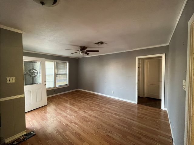 917 Ligustrum Dr, Corpus Christi, TX 78408