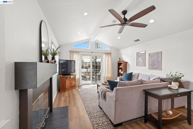 4012 Cid Way, Pleasanton, CA 94566