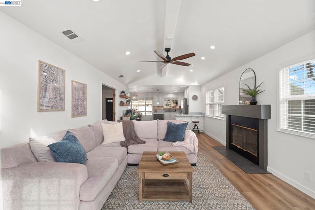 4012 Cid Way, Pleasanton, CA 94566