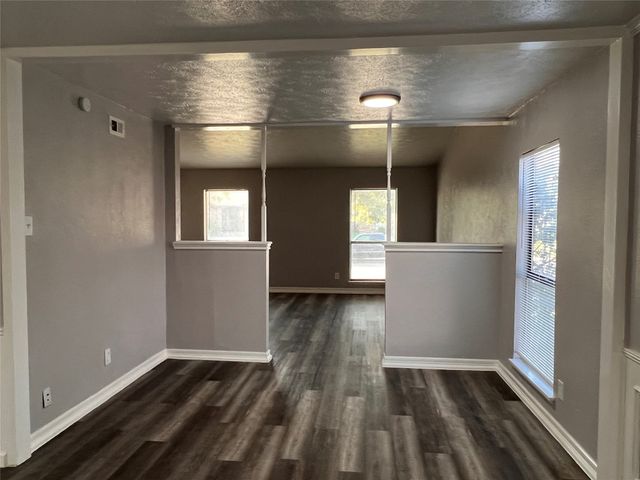 8506 Woodside Road, Rowlett, TX 75088