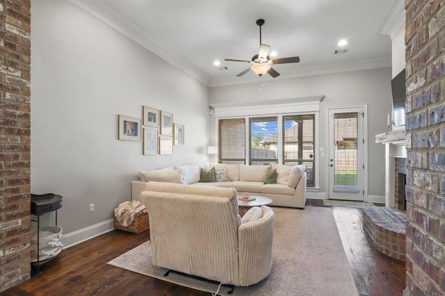 16304 Fort Jackson St, Prairieville, LA 70769