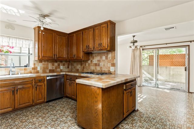 531 N Niagara, Burbank, CA 91505