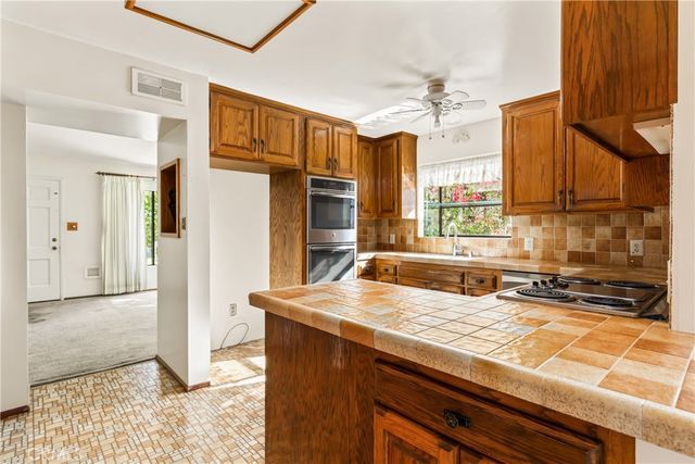 531 N Niagara, Burbank, CA 91505