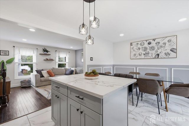 17 Weston Street, Metuchen, NJ 08840