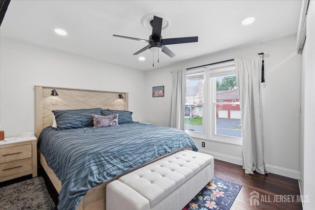 17 Weston Street, Metuchen, NJ 08840