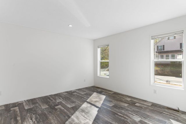 550 South Main Street, Brattleboro, VT 05301
