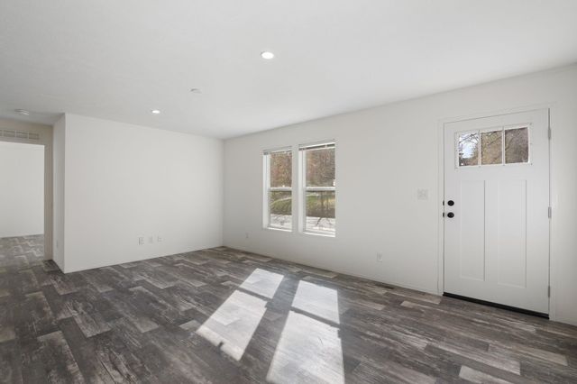 550 South Main Street, Brattleboro, VT 05301