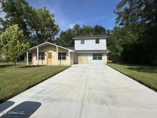 7616 Newton Drive Drive, Biloxi, MS 39532