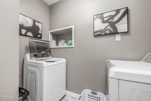 2011 Mars Hill Road, Talbott, TN 37877