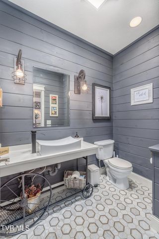 2011 Mars Hill Road, Talbott, TN 37877